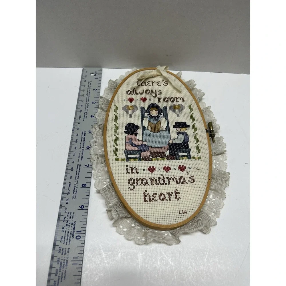 Completed Cross Stitch Grandmas Heart Cottagecore Country Oval 10